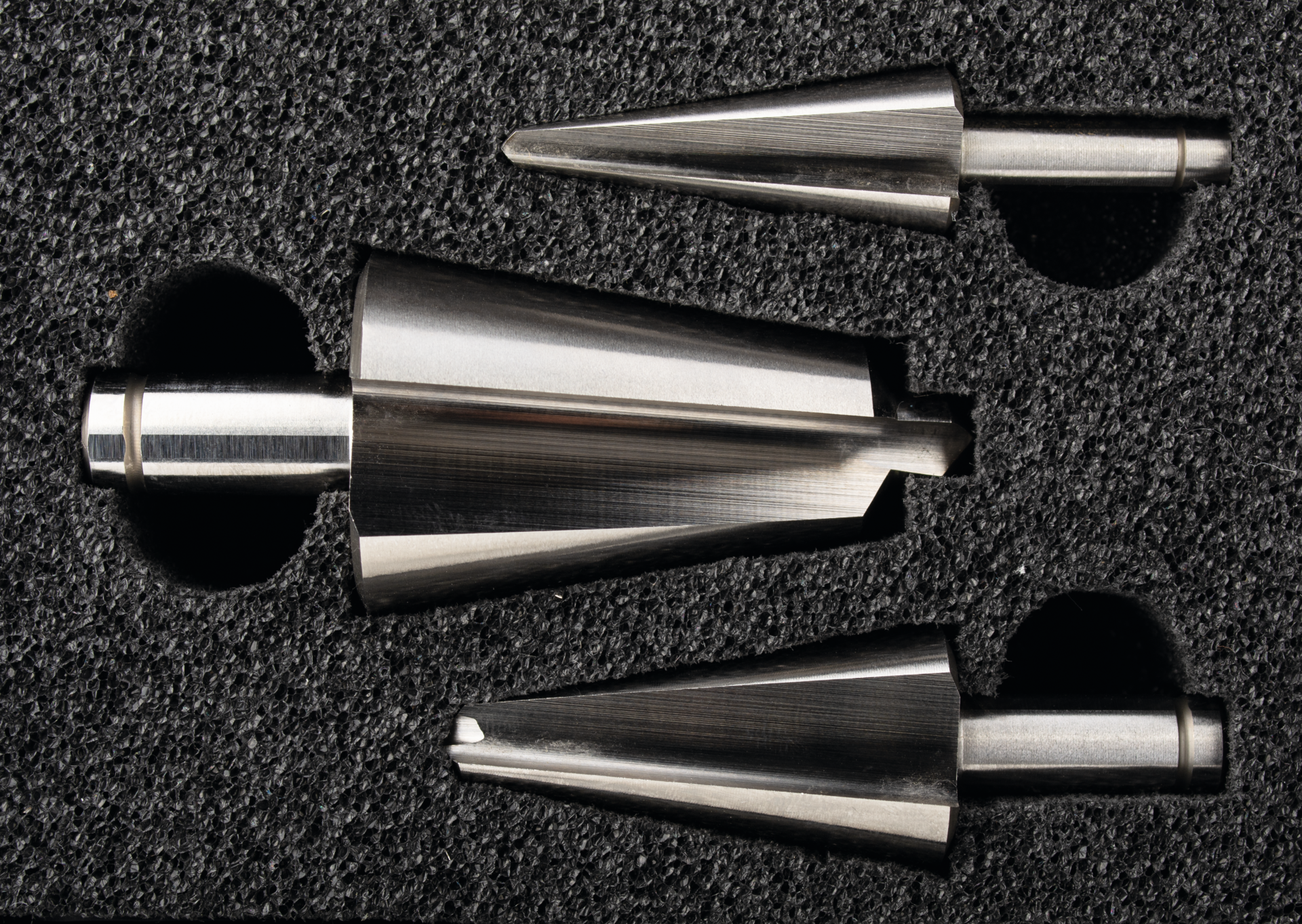 Blechschälbohrer Satz 3-30,5mm geschliffen in Eyltool-Stahlblechkassette D3-30,5mm